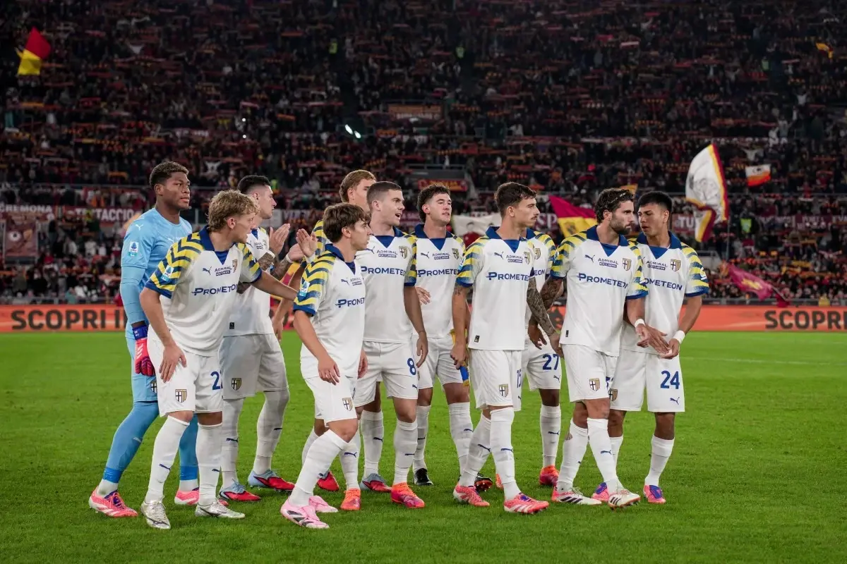 parma-sensacyjnie-zwycieza-10-z-milanem-na-san-siro-trener-carlos-cuesta-chwali-defensywe-i-zyczy-zdrowia-loftus-cheekowi